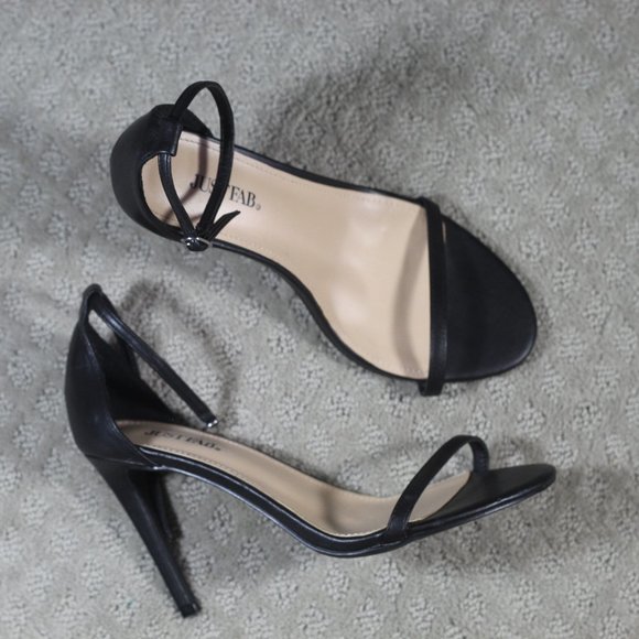 Justfab Black Heels NWOT - Picture 1 of 5